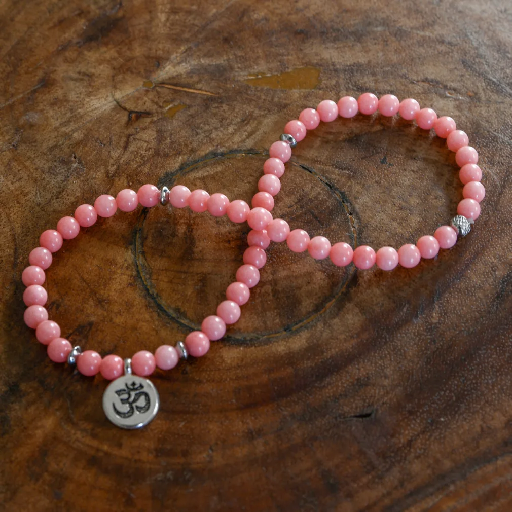 wikkelarmband ohm roze sunstone