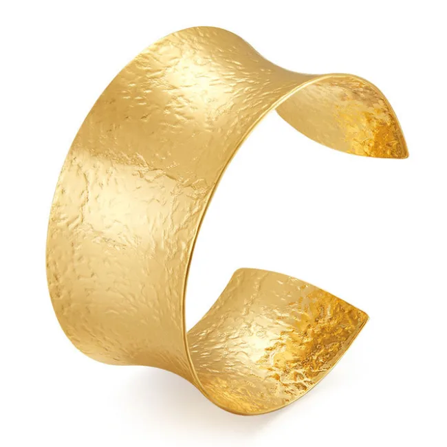 armband Estelle goud gehamerd