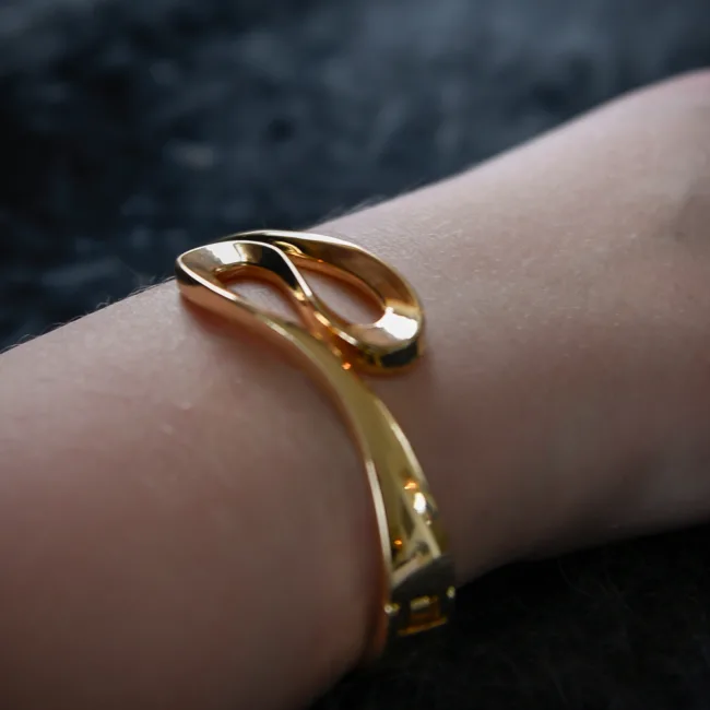 armband wavy goud